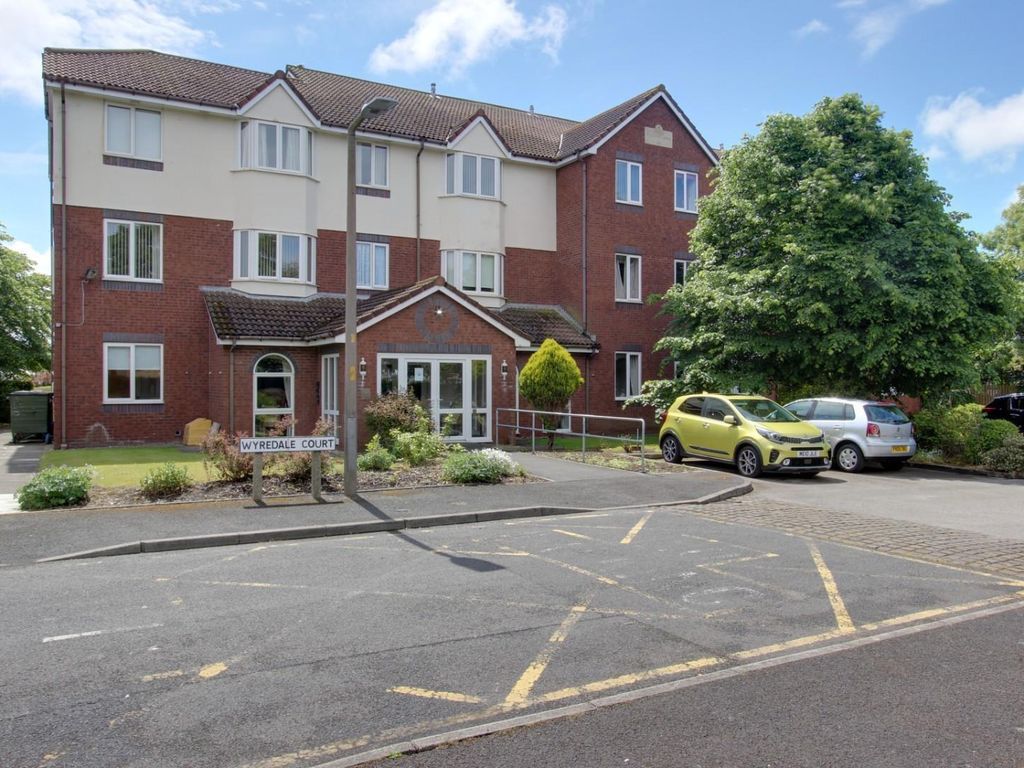 1 bed flat for sale in Harrow Avenue, Fleetwood FY7, £65,000 Zoopla