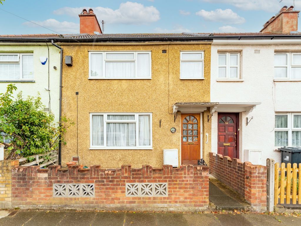 Humes Avenue, London W7