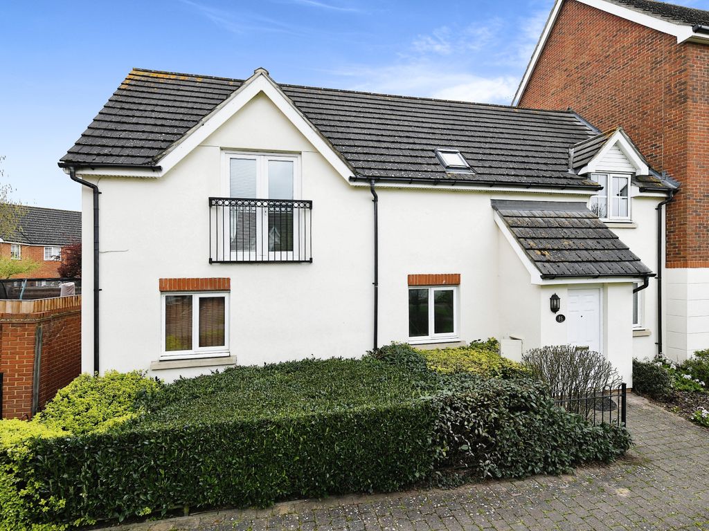 2 bed detached house for sale in Baden Powell Close, Great Baddow