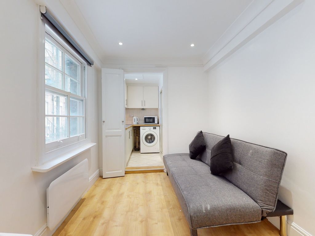 1 bed flat to rent in Edgware Road, London W2, £1,200 pcm Zoopla