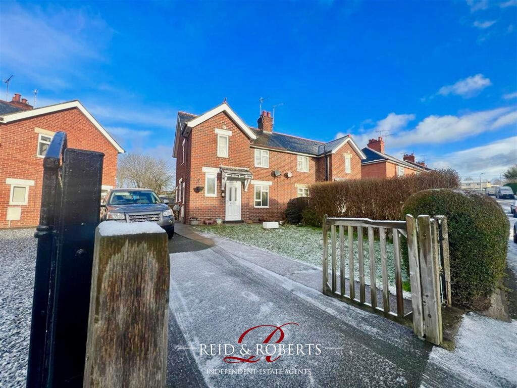 2 bed semidetached house for sale in Heol Craigfab, Cefn Mawr, Wrexham LL14 Zoopla