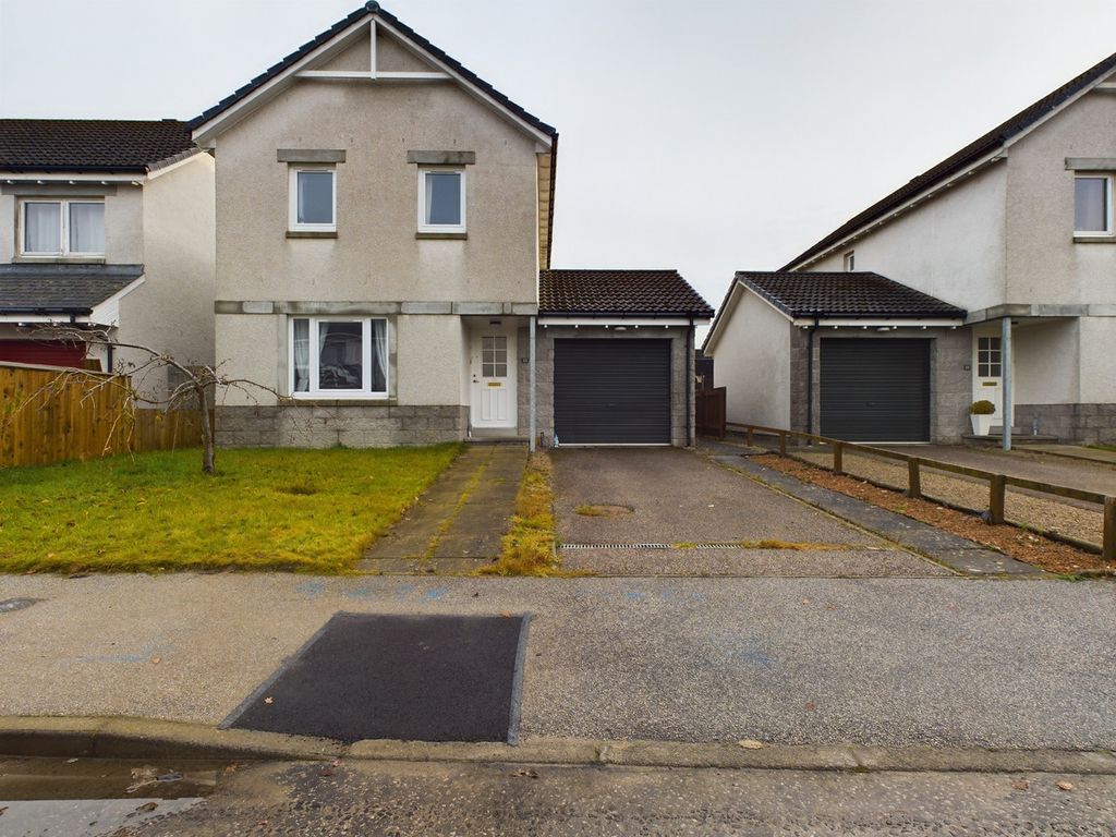3 bed detached house for sale in Deveron Park, Huntly AB54, £195,000
