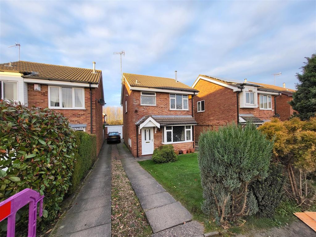 3 bed detached house for sale in Sudgrove Place, Meir Park, StokeOn