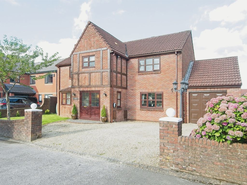 4 bed detached house for sale in Corbetts Lane, Caerphilly CF83, £