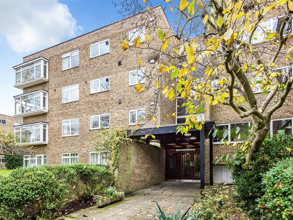 Buckingham Close, Guildford GU1  