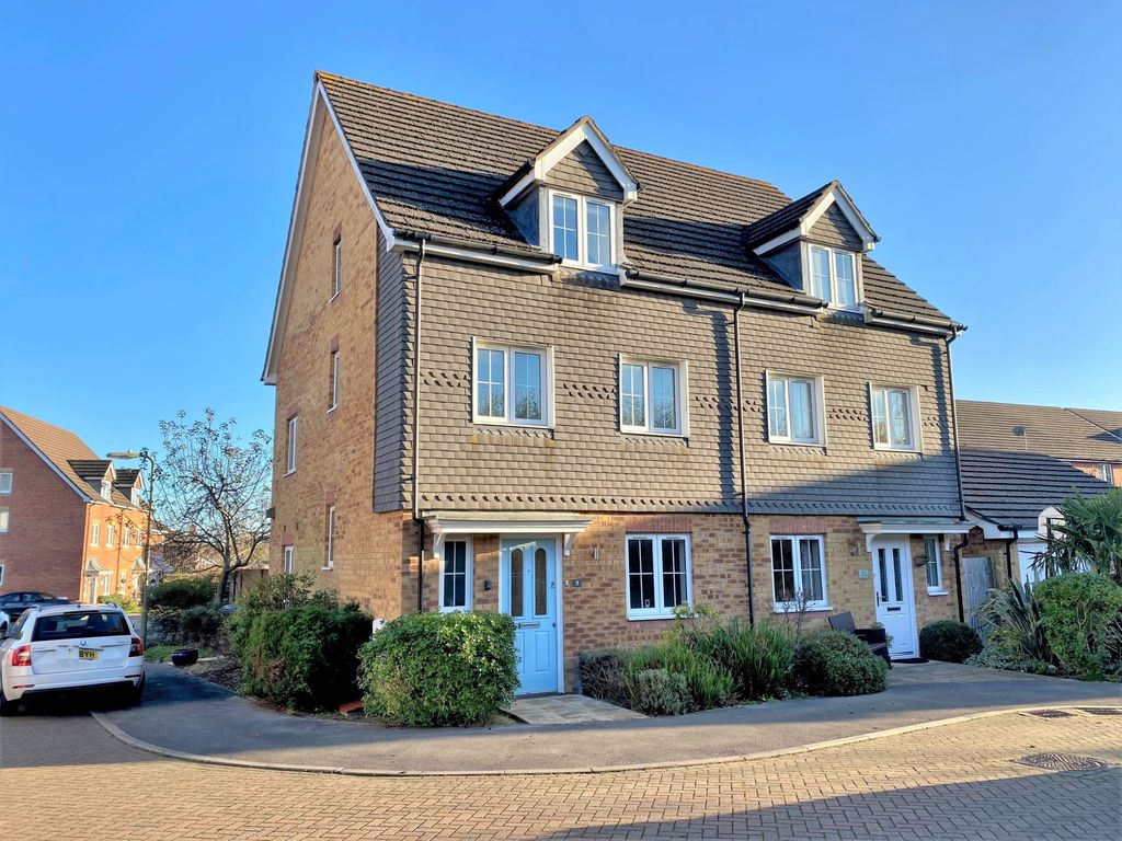 3 bed town house for sale in Kipling Close, Whiteley, Fareham PO15 Zoopla