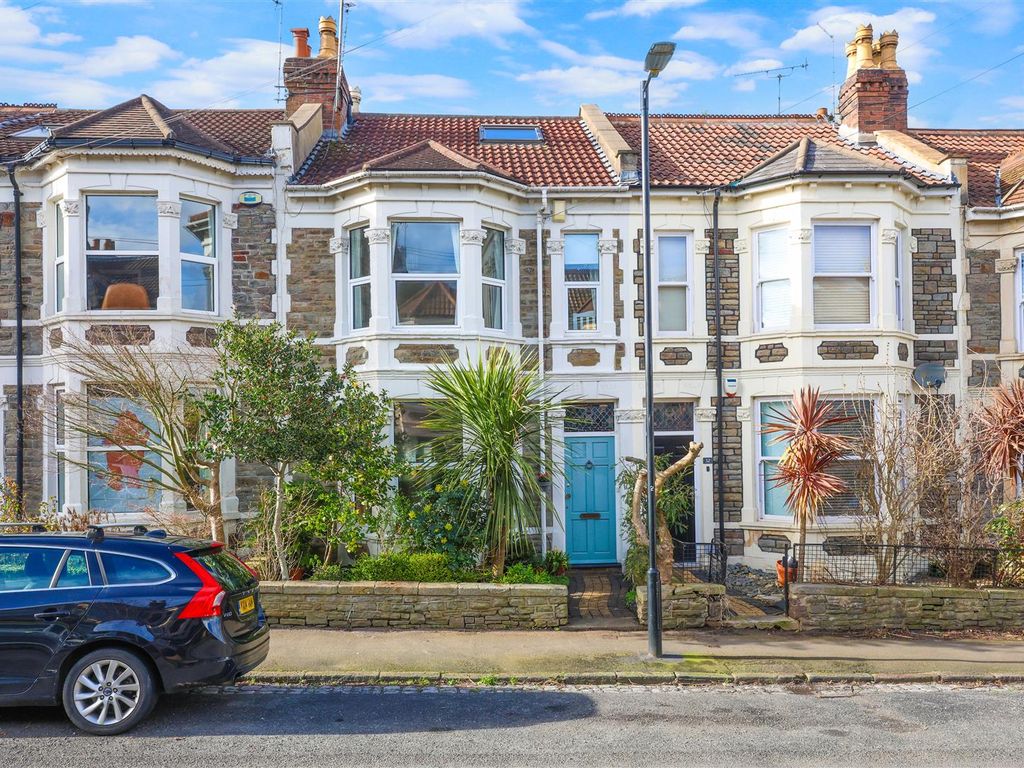 3 bed property for sale in Kennington Avenue, Bristol BS7