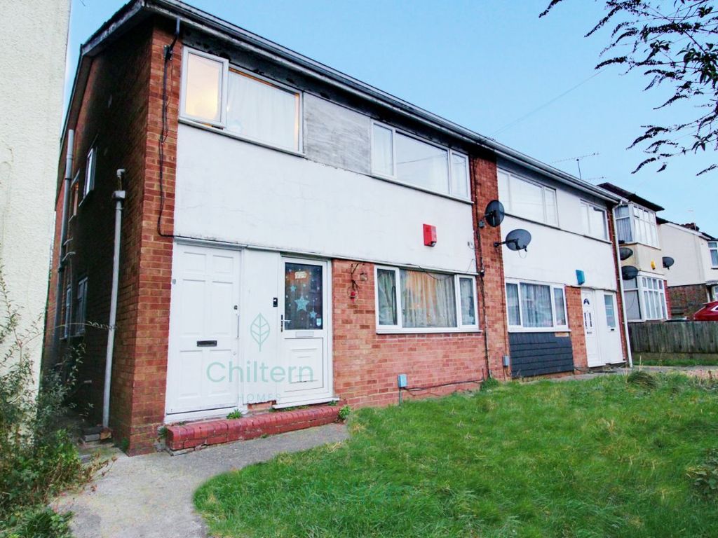 2 bed property for sale in Beechwood Road, Leagrave, Luton LU4, £