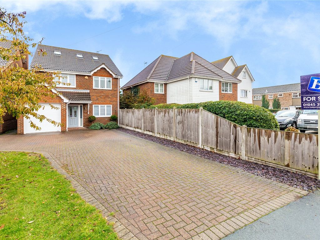 5 bed detached house for sale in Hullbridge Road, South Woodham Ferrers
