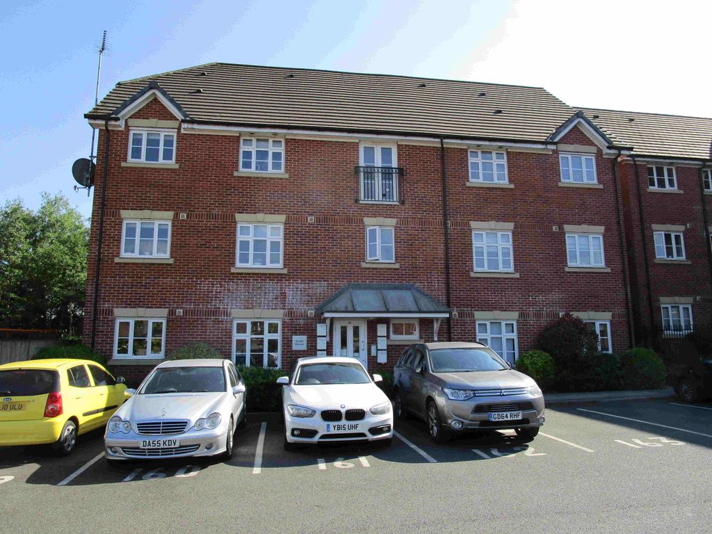2 bed flat to rent in 15 Shalefield Gardens, Atherton, Greater