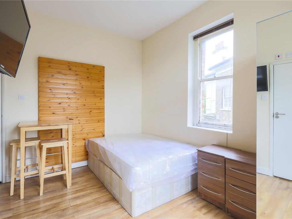 Studio to rent in Hilldrop Road, Holloway, London N7 Zoopla