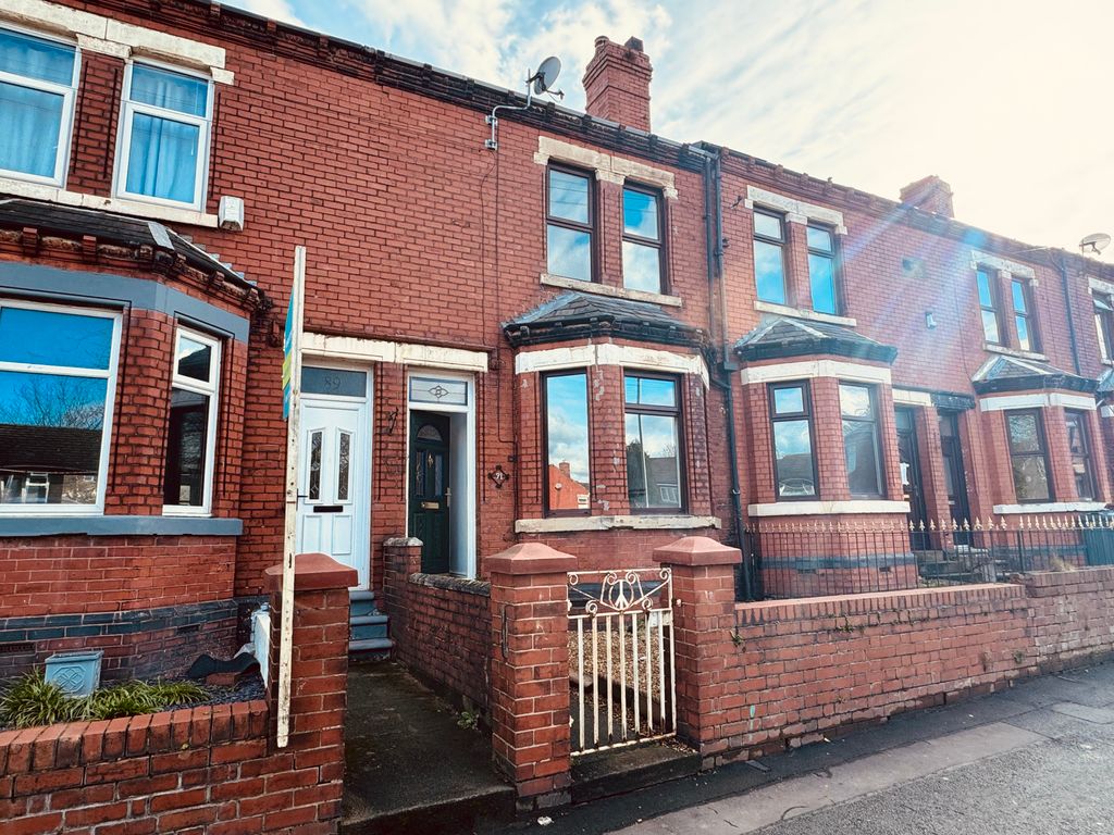 3 bed terraced house for sale in Ashley Lane, Manchester M9, £170,000