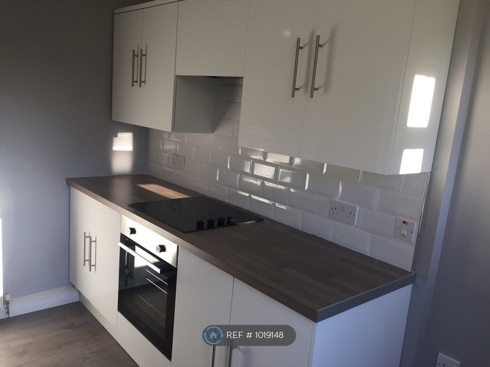 1 bed flat to rent in Smith Crescent, Kilwinning KA13 Zoopla