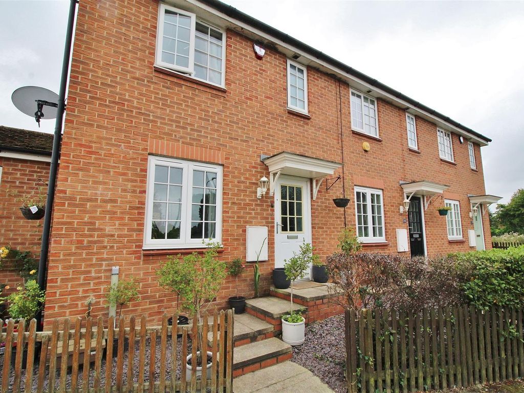 3 bed detached house for sale in Blackthorn Close, Whitley, Goole DN14