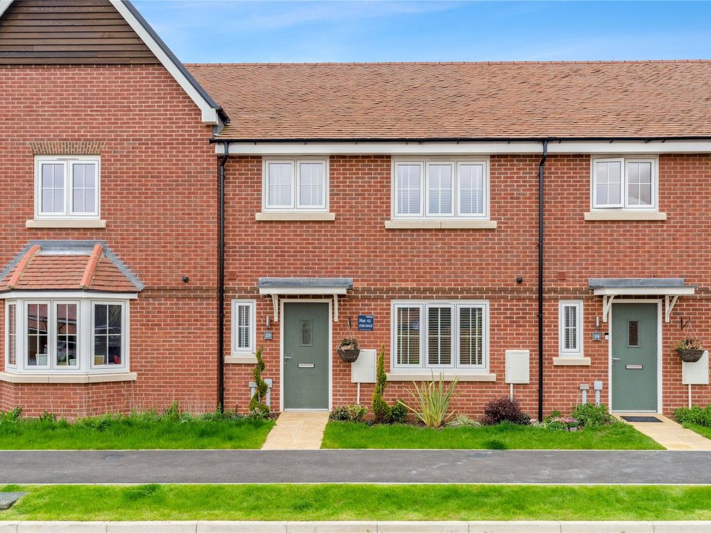 New home, 3 bed terraced house for sale in Pix Farm Lane, Bourne End