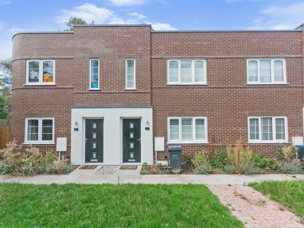 2 bed terraced house for sale in Petersfield Road, Hall Green