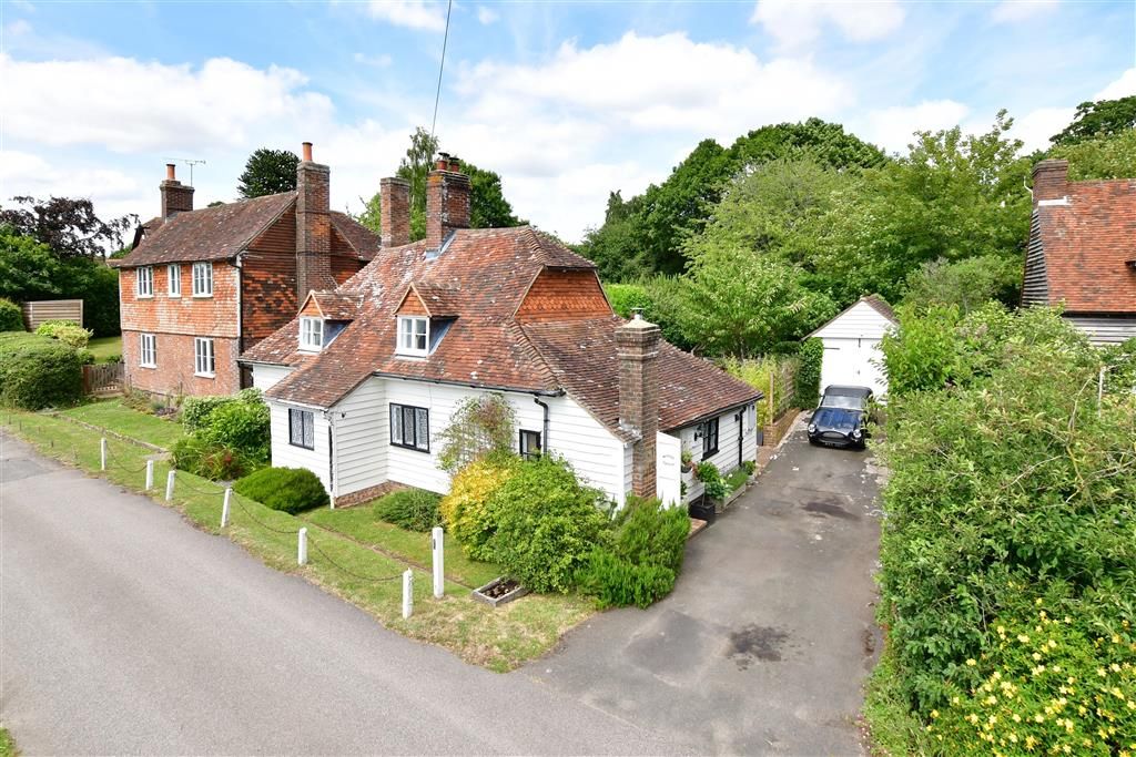 2 bed detached house for sale in Mill Street, Iden Green, Cranbrook