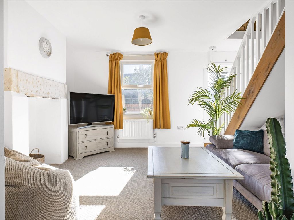 3 bed cottage for sale in Beanacre, Melksham SN12, £300,000 Zoopla