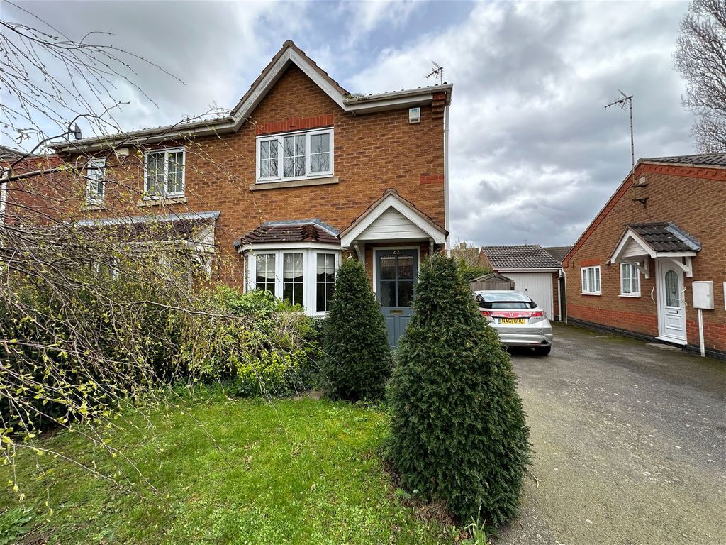 2 bed semidetached house for sale in Bramble Close, Glenfield