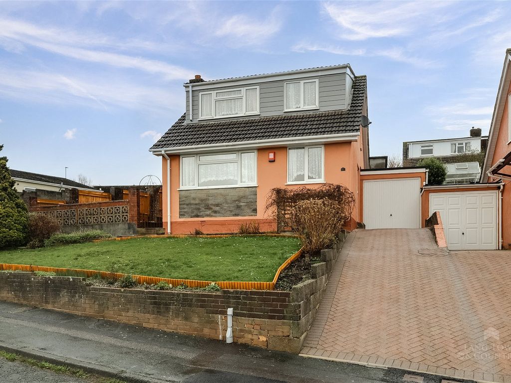 3 bed detached house for sale in Dudley Gardens, Eggbuckland, Plymouth