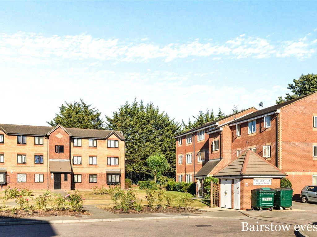 1 bed flat for sale in Viking Place, Seymour Road, Leyton, London E10, £250,000 Zoopla