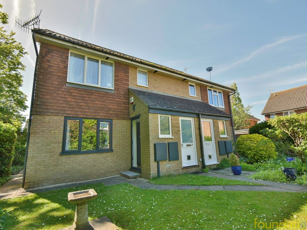 2 bed flat for sale in Ashdown Road, BexhillOnSea TN40, £185,000 Zoopla