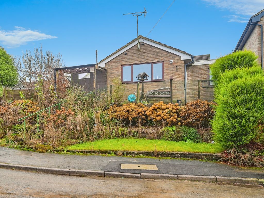 3 bed detached bungalow for sale in Eaton Close, Hulland Ward