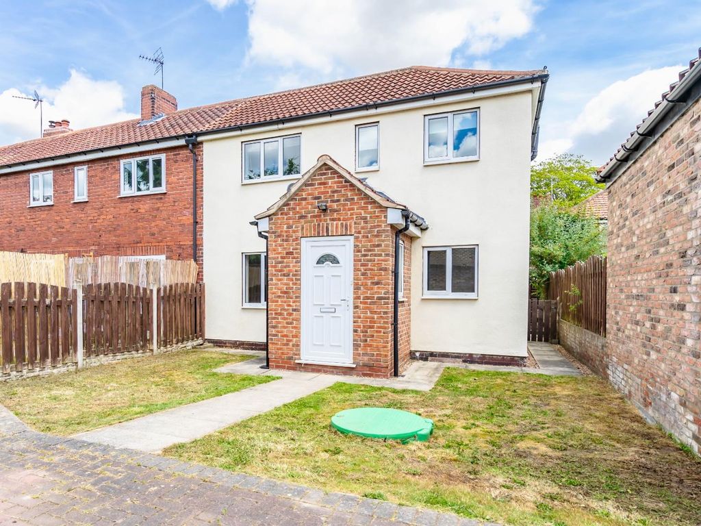 3 bed town house for sale in Park Lane, Barlow, Selby YO8 Zoopla