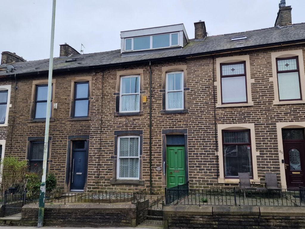 4 bed terraced house for sale in Manchester Road, Haslingden