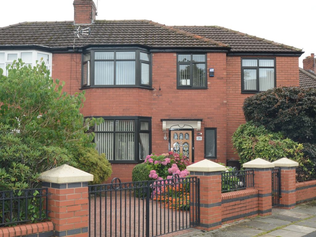 4 bed semidetached house for sale in Albany Avenue, Higher Openshaw M11 Zoopla