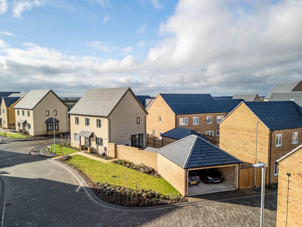 4 bed detached house for sale in Robson Close, Cambourne West