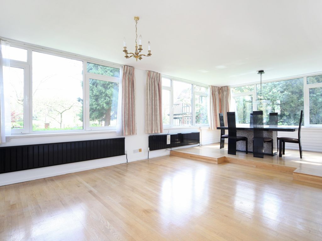 2 bed flat to rent in Woodhurst South, Ray Mead Road, Maidenhead SL6 Zoopla