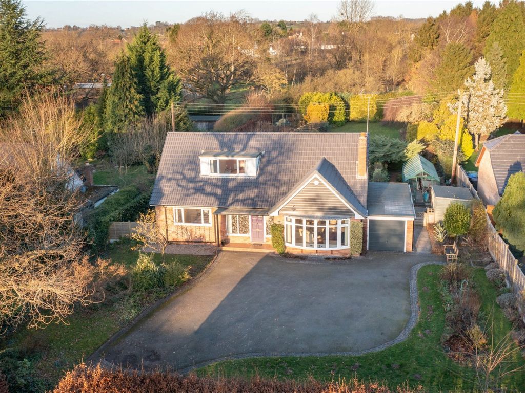 4 bed bungalow for sale in Middletown Lane, Sambourne, Redditch B96, £