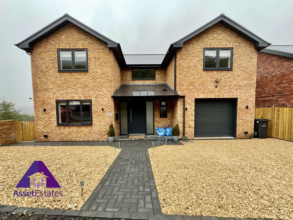 4 bed detached house for sale in Beech Tree Crescent, Blaina