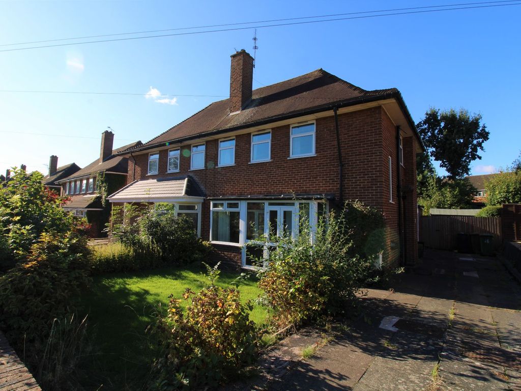 3 bed semidetached house for sale in Tanhouse Farm Road B92 Zoopla