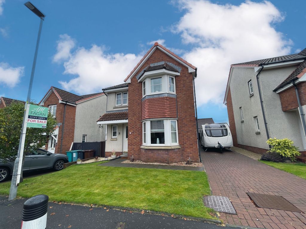 4 bed detached house for sale in Brambling Road, Coatbridge ML5, £