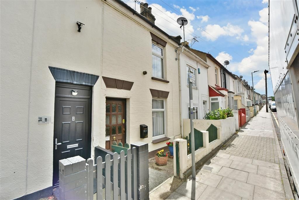 2 bed terraced house for sale in Gardiner Street, Gillingham, Kent ME7