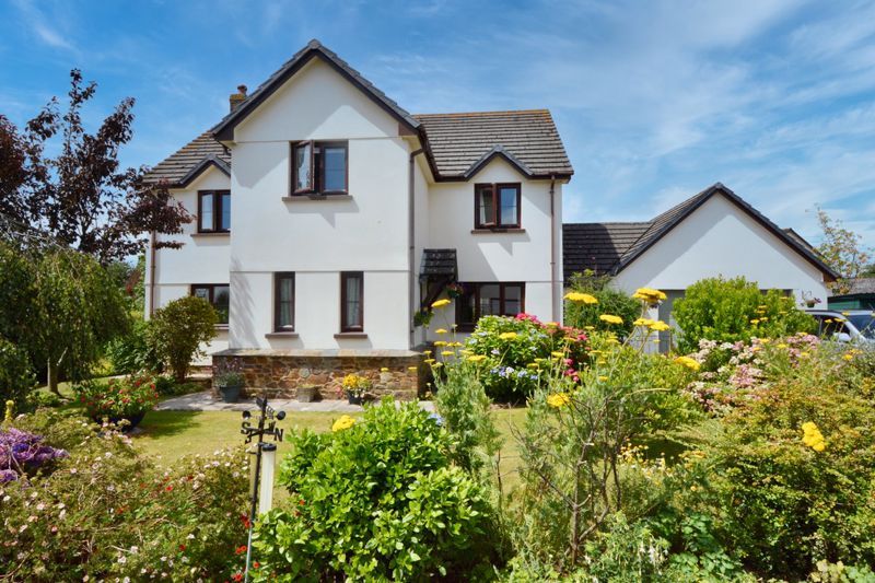 4 bed detached house for sale in East Street, Sheepwash, Beaworthy EX21 Zoopla