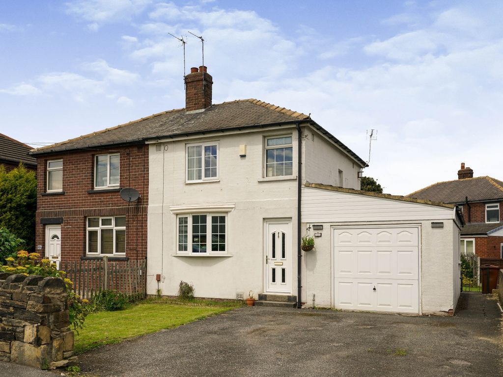 3 bed semidetached house for sale in Stanningley Road, Pudsey LS28, £