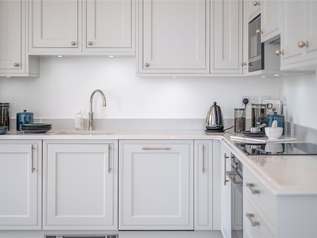 New home, 2 bed flat for sale in Dark Lane, Great Warley, Brentwood