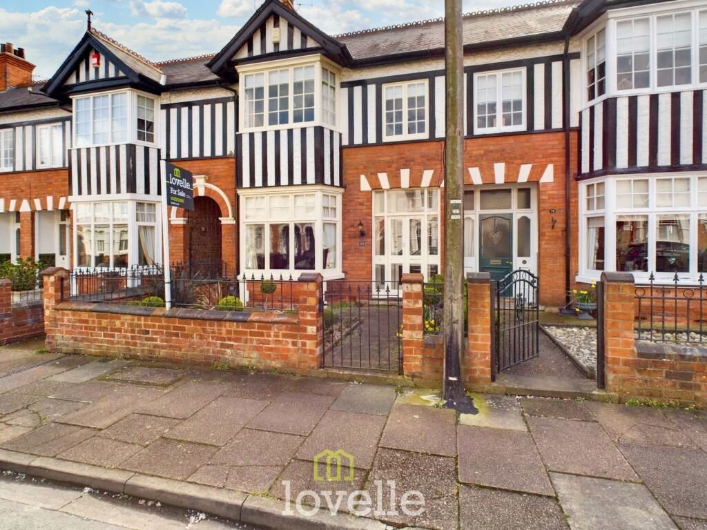 3 bed town house for sale in Bradford Avenue, Cleethorpes DN35, £