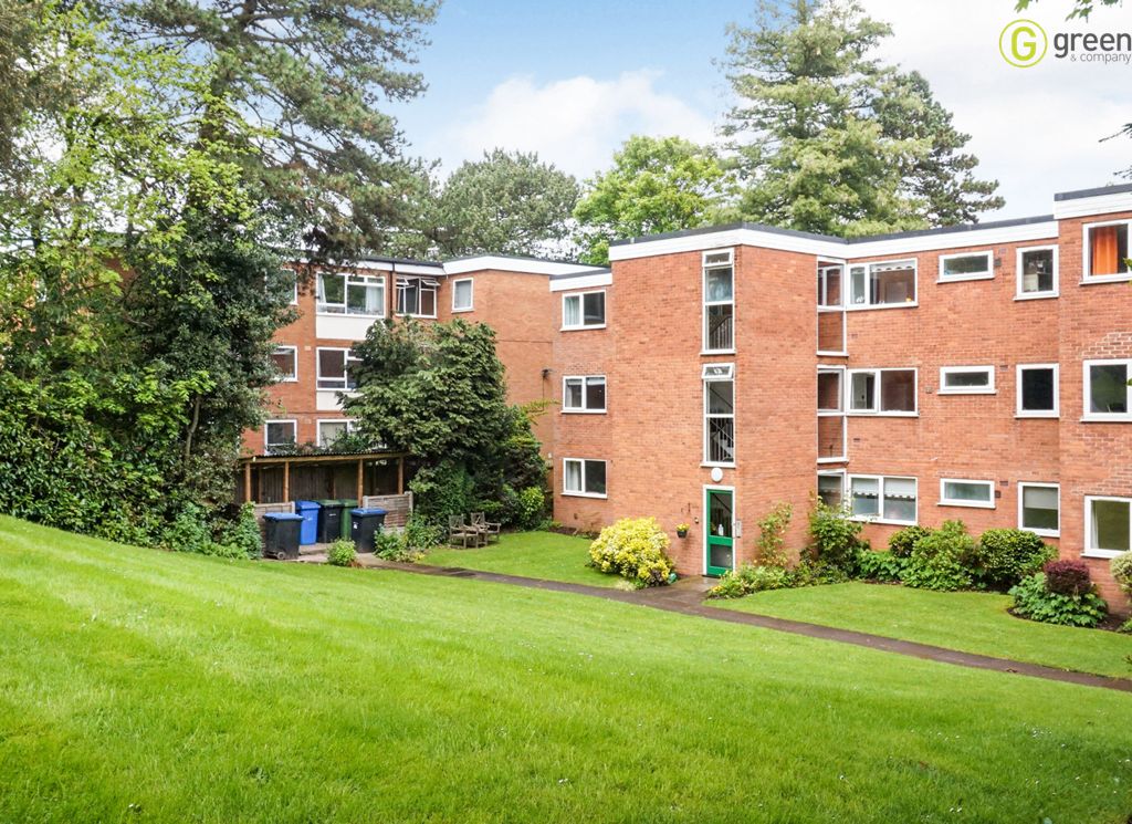 2 bed flat for sale in Moorfield Court, Boldmere, Sutton Coldfield