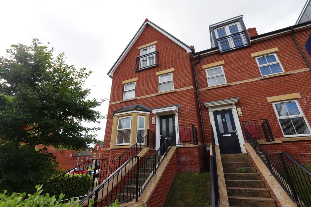 3 bed town house for sale in Tollemache Walk, Felixstowe IP11 Zoopla