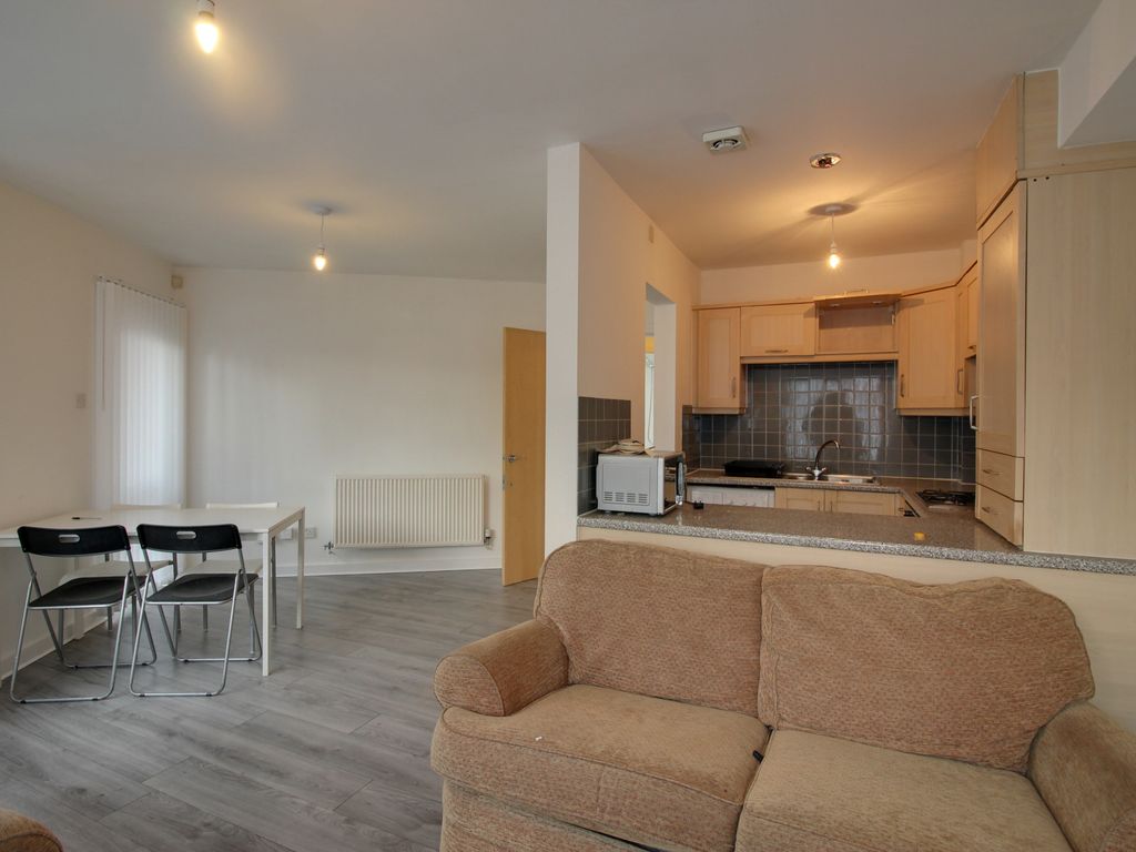 2 bed flat to rent in Chichester Road South, Hulme M15 Zoopla