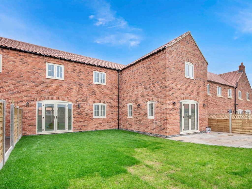 New home, 4 bed semidetached house for sale in Retford Road, South