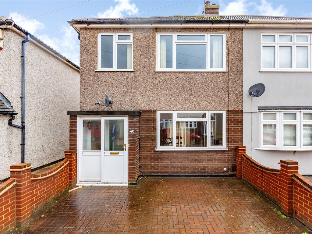 3 bed semidetached house for sale in Lakeside, Rainham RM13 Zoopla