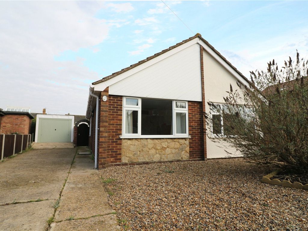2 bed bungalow for sale in Folly Road, Wymondham, Norfolk NR18 Zoopla