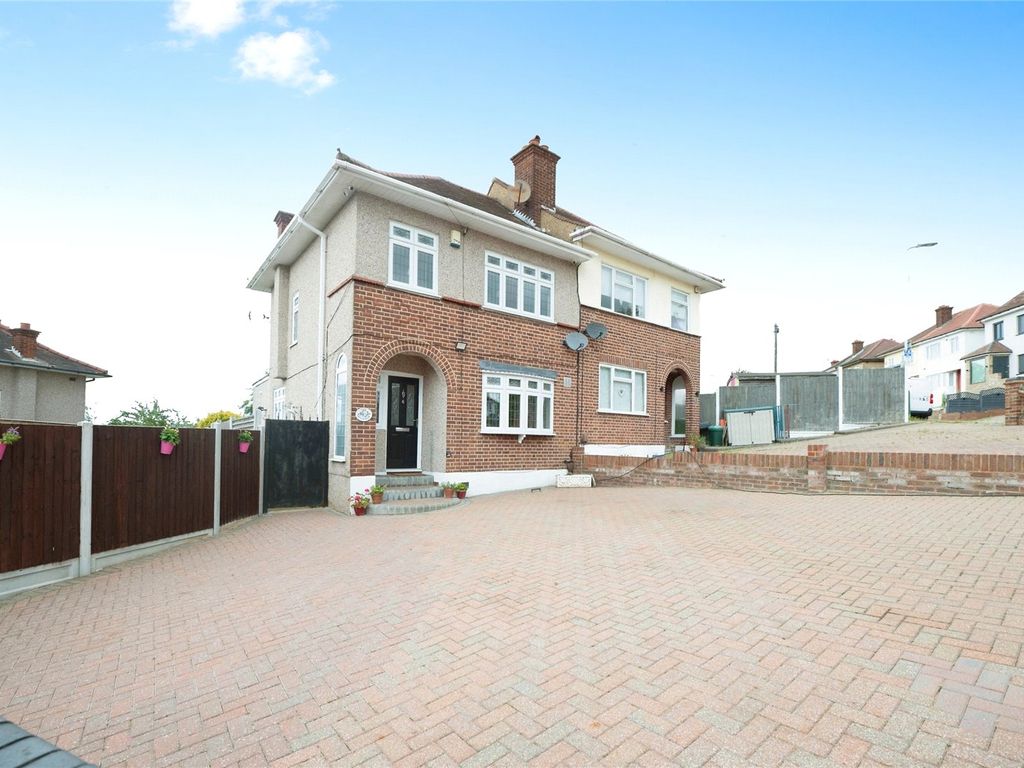 3 bed semidetached house for sale in Silvermere Avenue, Romford RM5, £