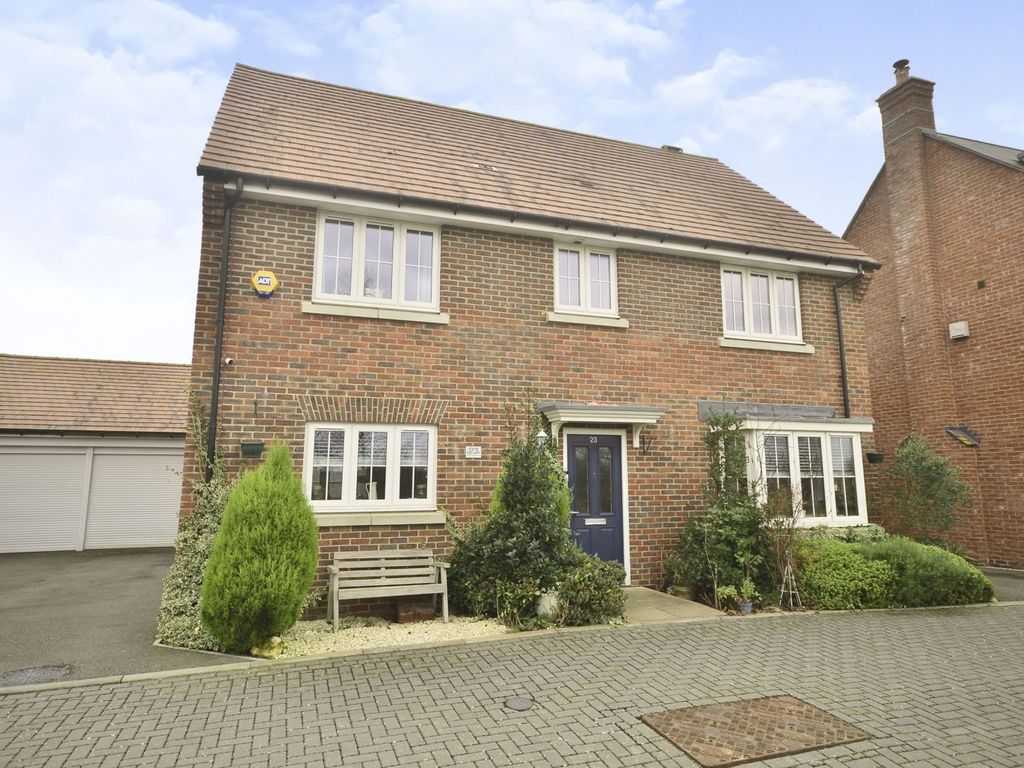 Song Thrush Drive Ashford TN25  