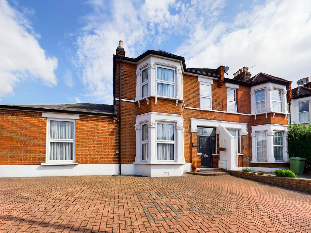 5 bed semidetached house for sale in Westmount Road, London SE9 Zoopla